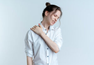 Что такое синдром замороженного плеча?