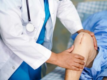 Что такое тотальный протез коленного сустава?