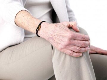 Knee Prosthesis Surgery in the Elderly