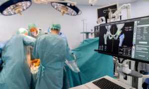 Robotik Kalça Protezi Ameliyatı Fiyatı